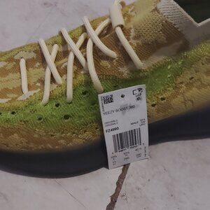 Yeezy hylte